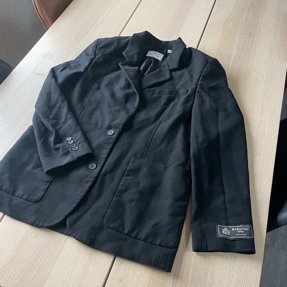 Aritzia Babaton Classic Black Blazer ladies small, small Aritzia Black blazer